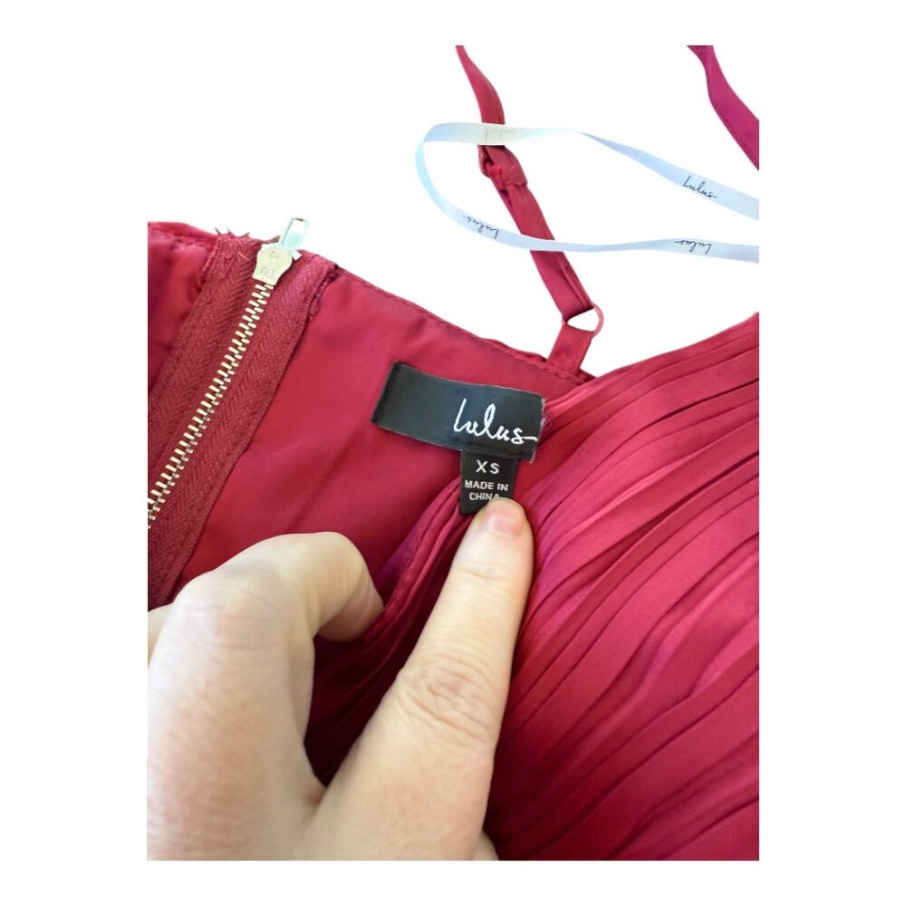 Lulu's Wine-Red Pleated Cutout Maxi Dress - Picture 9 of 10